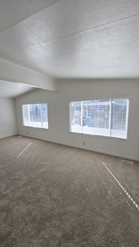 Photo - 2525 Flosden Rd