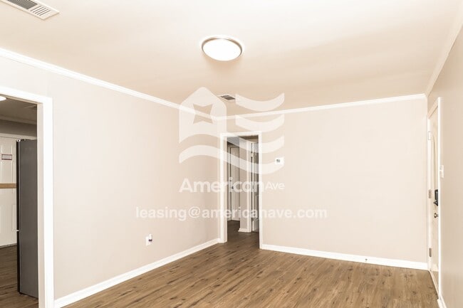 Photo - 3815 Newman Ave