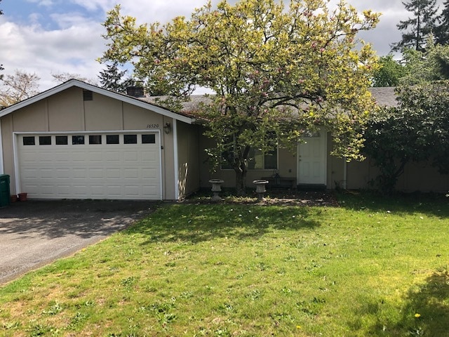 Front View-Summer - 16520 Linden Ave N