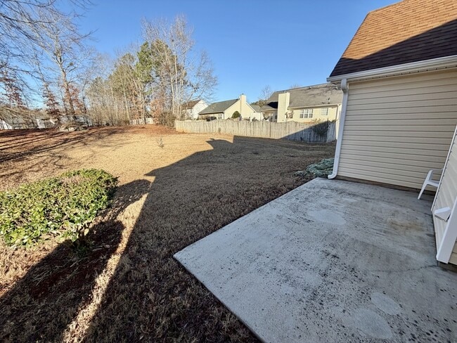 Photo - 204 Jessie Ct