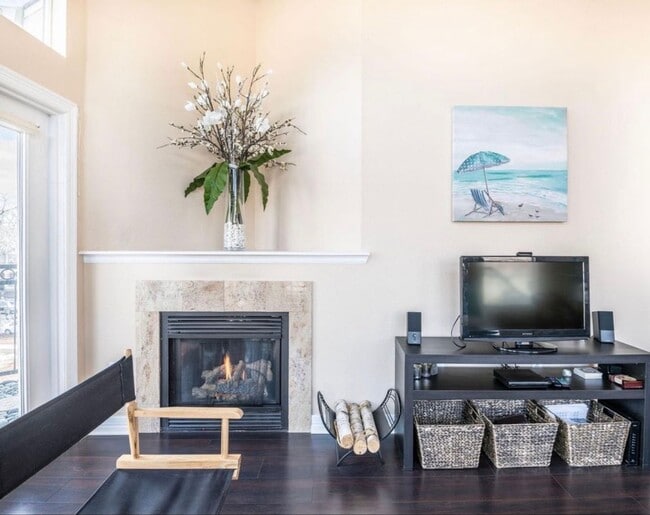 Photo - Stunning “Treehouse” Top-Floor Condo – 2 Bed / 2 Bath | One Block from City Park