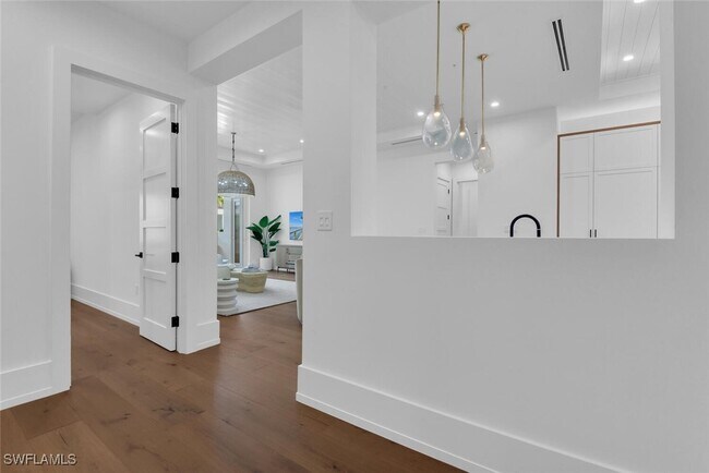 Photo - 201 8th St S Unit 208