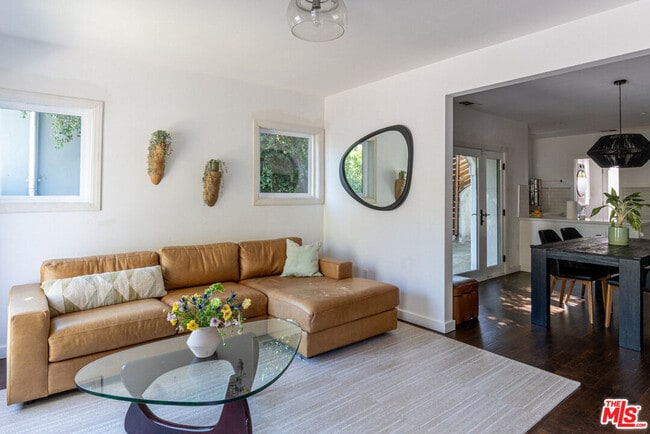 Photo - 4870 Stratford Rd