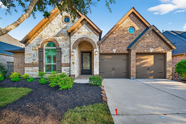 Photo - 28015 Castle Park Ln