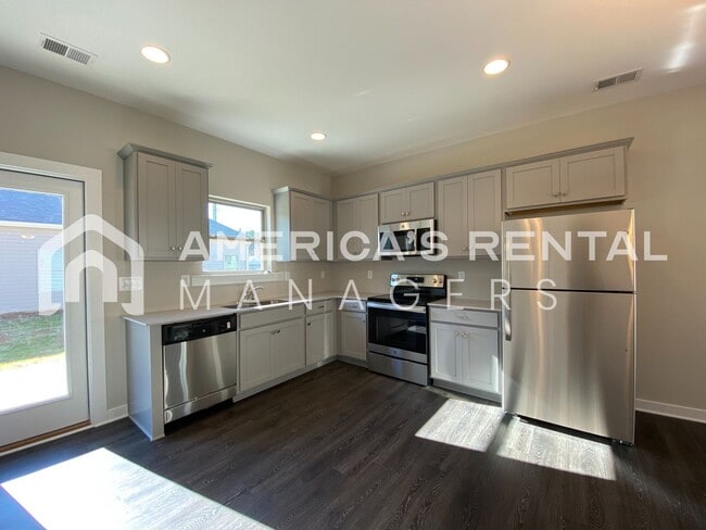 Photo - Home for Rent in Lincoln, AL... Available to View with 48 Hour Notice!!!