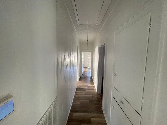 Photo - 3 bedroom, 1 bath