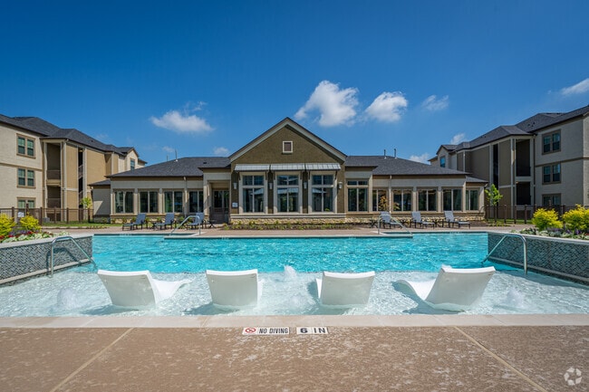 Pool - Grand Bay Apartments