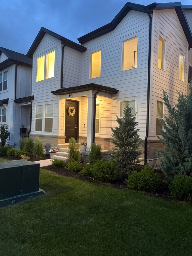 Building Photo - 4417 W Monument Peak Dr