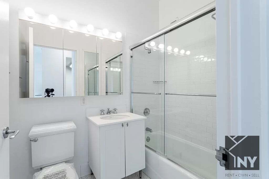 Photo - 2 Maiden Ln Unit 1510