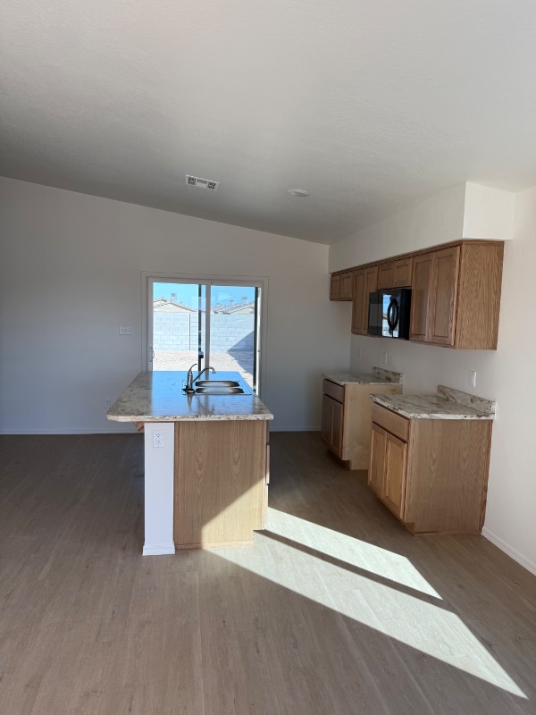 Photo - 7962 E 47th St