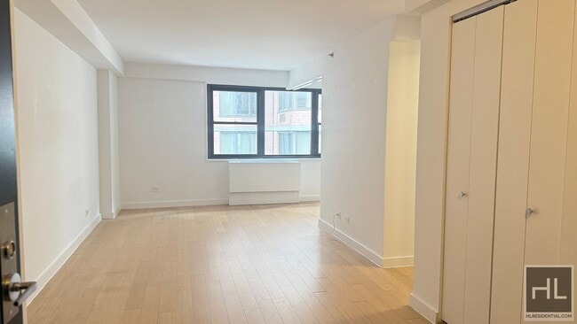 East 39th Street - East 39th Street Apartment Unit 25A