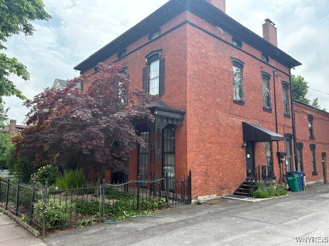 Building Photo - 522 Franklin St Rental