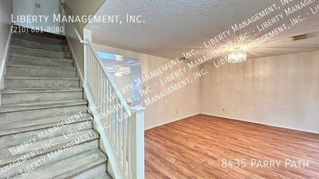 Photo - 8435 Parry Path