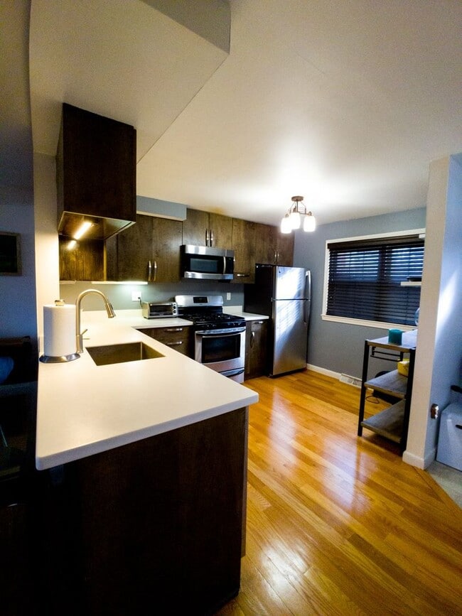 Photo - Newly updated 2 Bedroom Townhouse in quite neighborhood