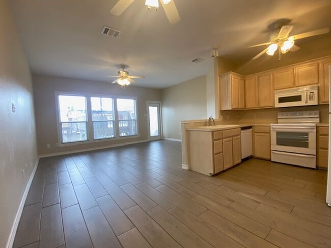 Photo - WATERFRONT TOWNHOME ON THE ISLAND!