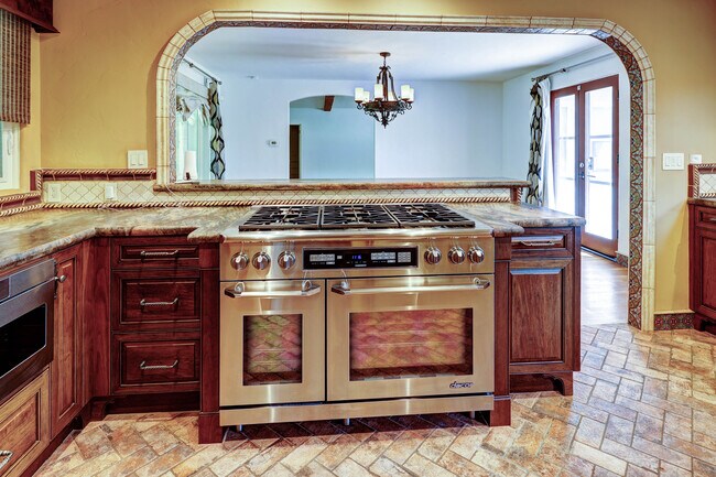 Photo - 4530 N Wilson Ave
