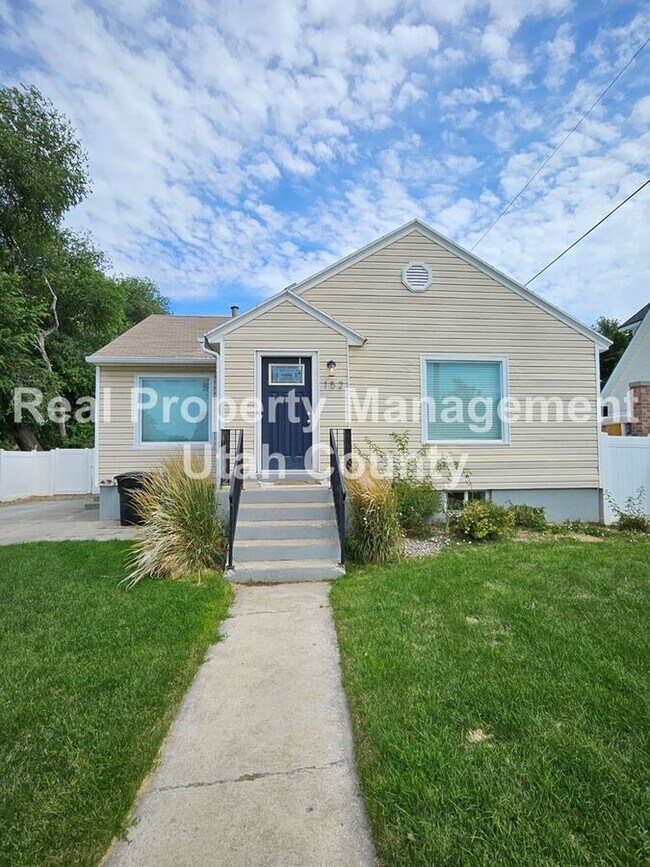 Photo - 152 W 100 S House