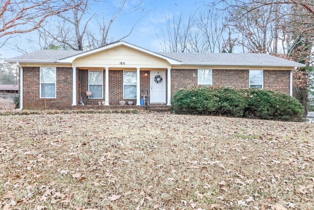 Photo - 1831 Mara Dr NE House