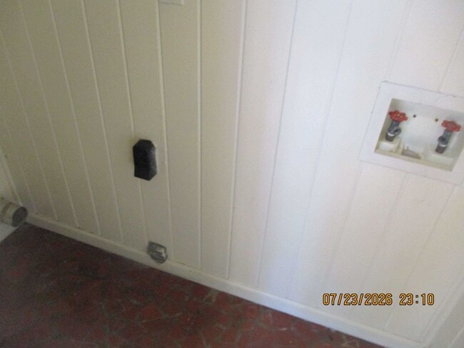 Photo - 614-B Haley St