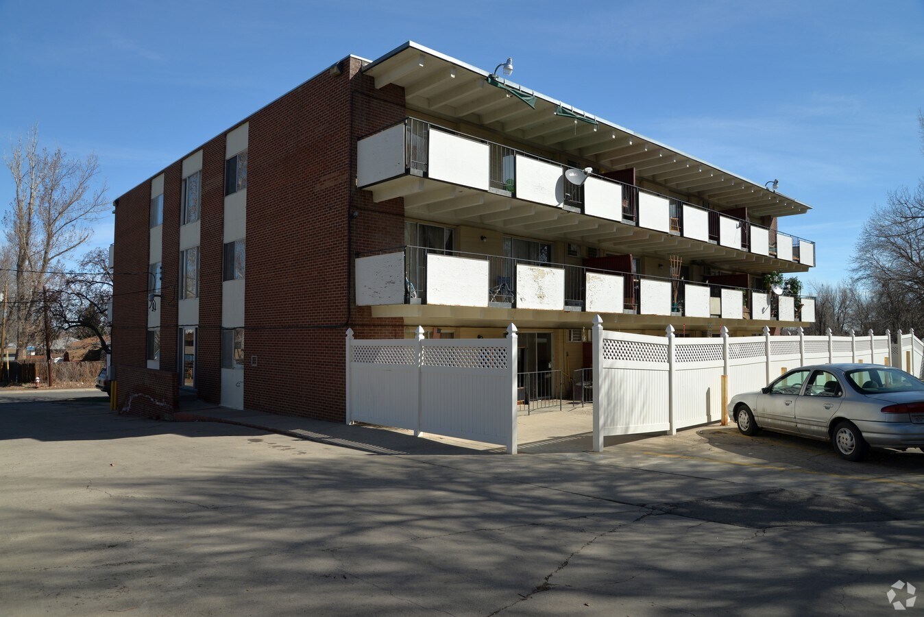 Photo - 917 Sunset St