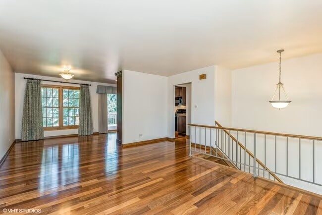 Photo - 1121 Needham Rd