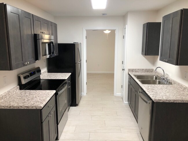 Photo - 109 W 2nd St Unit 113