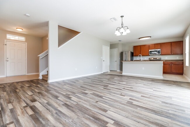 Photo - 14489 Finsbury Dr
