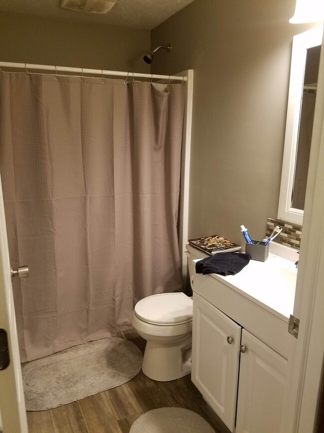 Photo - 6282 2nd Ave