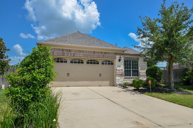 Building Photo - 6347 Alpine Trail Ln