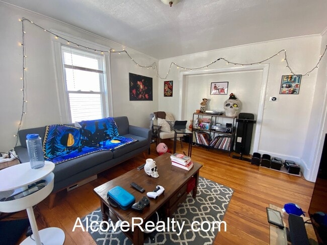 Photo - 95 Belmont St Unidad 1