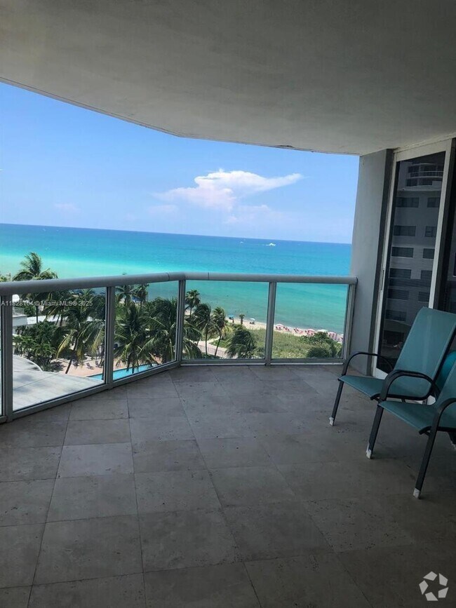 Building Photo - 6301 Collins Ave Unit 908 Rental