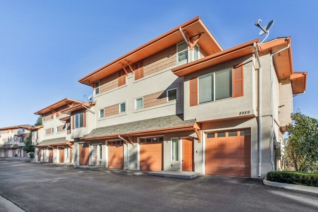 Photo - Arvada Townhome with Lake Views