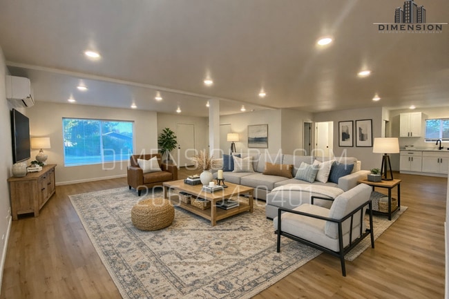 Building Photo - 1060 S 86th St Unit A