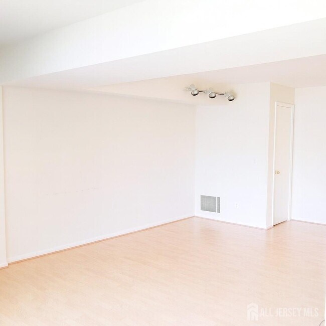 Photo - 3705 Royce Ct