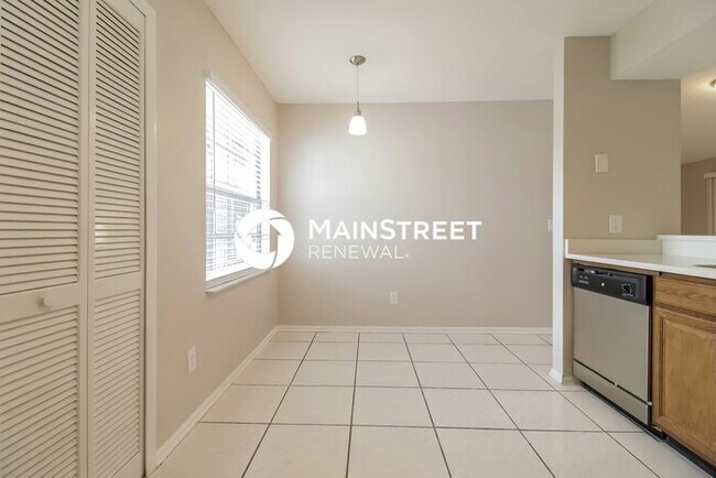 Photo - 3 Bedroom Pet-Friendly Home in Kissimmee, FL with Main Street Renewal