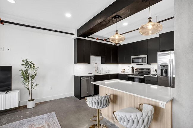 Photo - 400 S Main St Unidad ID1322466P