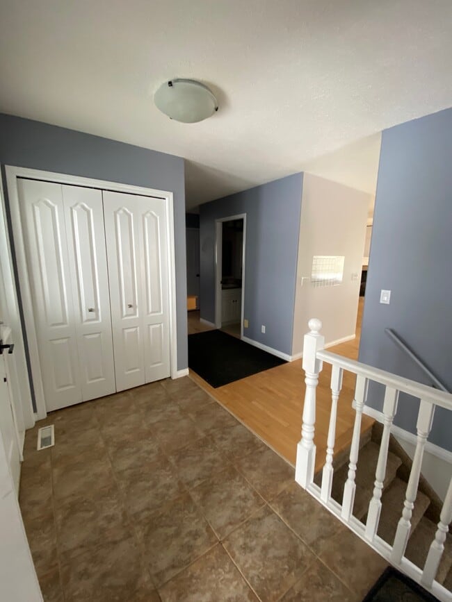 Photo - 9007-9111 111 Ave