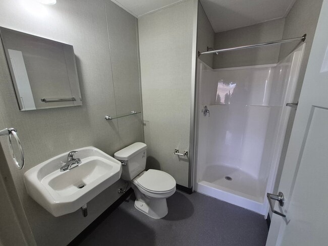 Photo - 458 N Creek Dr Unit 211