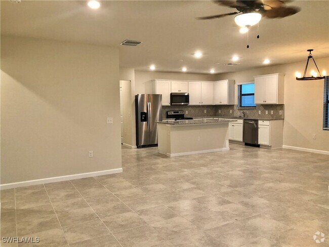 Building Photo - 10891 Firebush Cir Rental