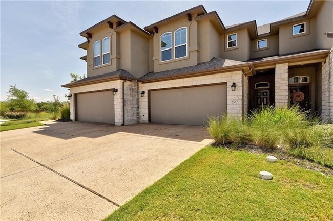 Building Photo - 13400 Briarwick Dr Unit 2502