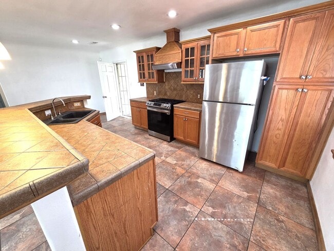 Photo - Beautiful 2 Bedroom 1 Bath Home