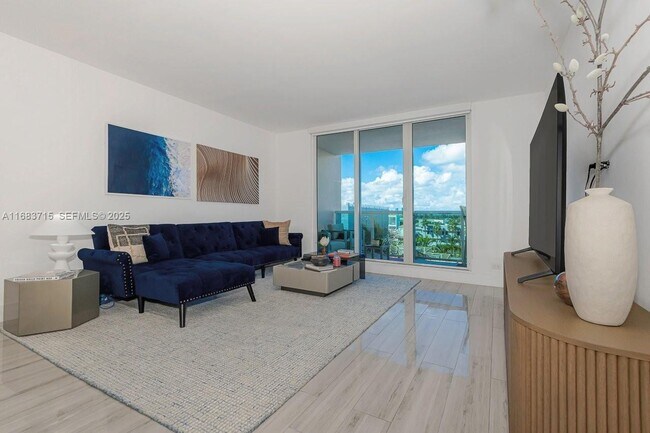 Photo - 2301 Collins Ave Unit 534
