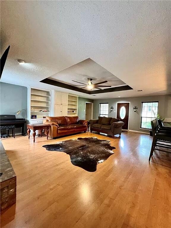 1048 Eagle Canyon Dr