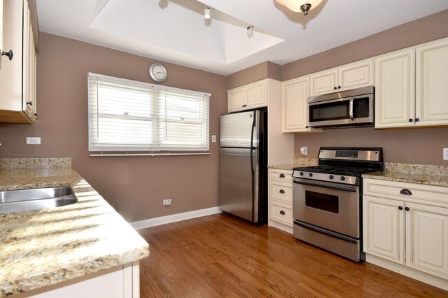 Photo - 171 Hale St