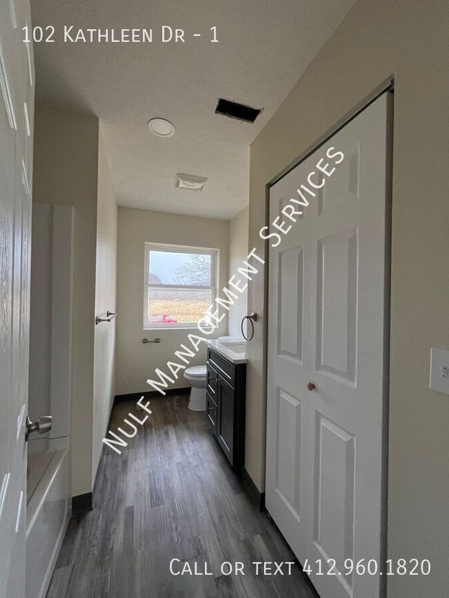 Photo - 102 Kathleen Dr Unit 1