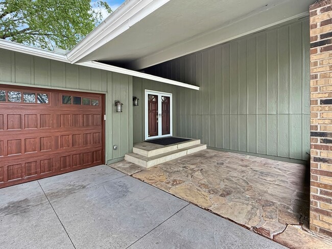 Photo - 8114 Erie Cir