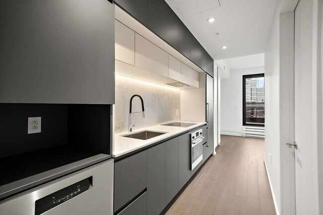 Photo - 585 Av. Glengarry Unité 322