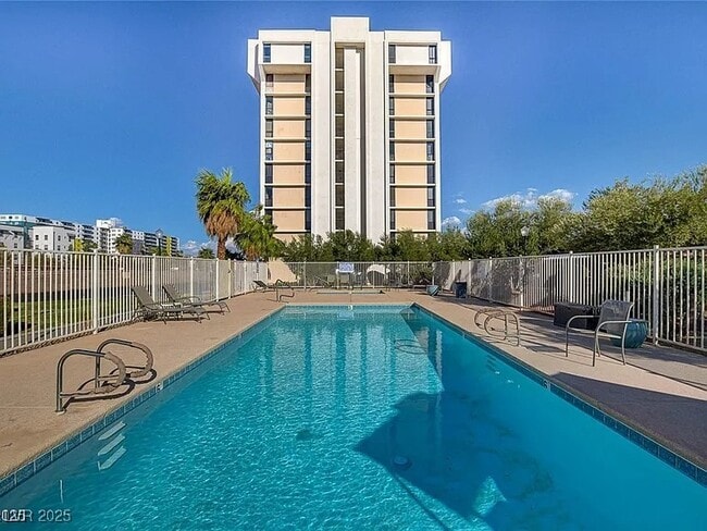 Photo - 3930 University Center Dr Unit 806