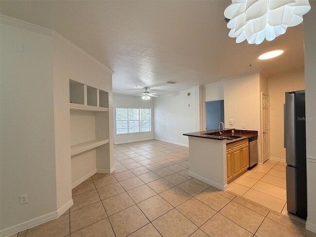 Photo - 3611 Conroy Rd Unit 825