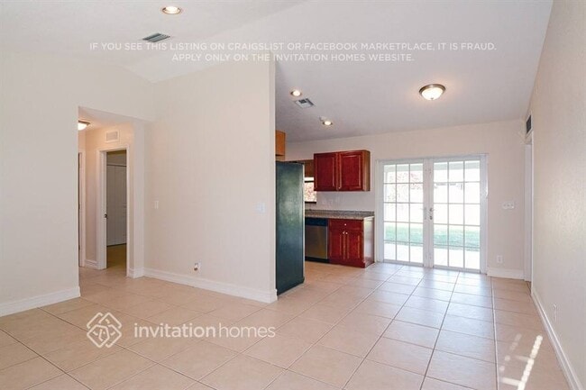 Photo - 1371 Denlow Ln